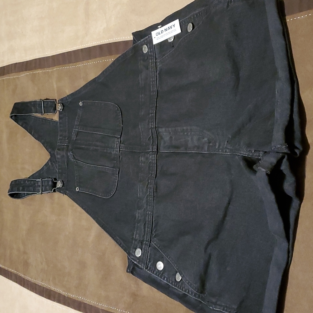 Black denim bib overall shorts